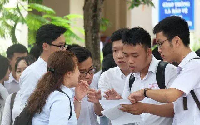 Gần 100 trường đại học chốt điểm sàn xét tuyển 2024, cao nhất 24 điểm