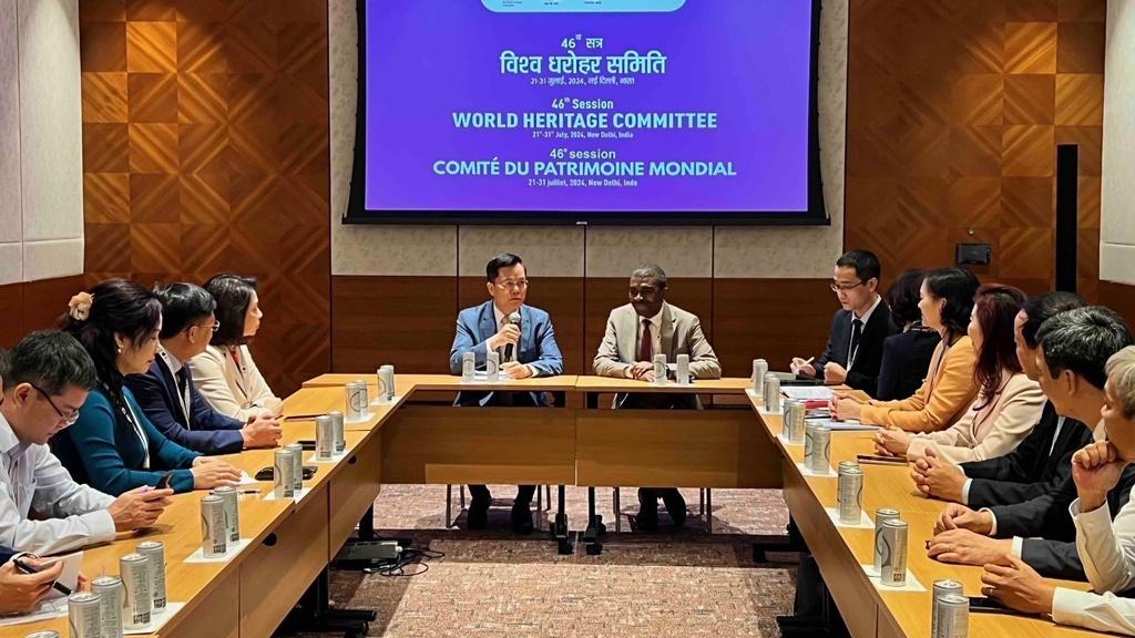 Vietnam joins efforts to promote preservation of world heritage values