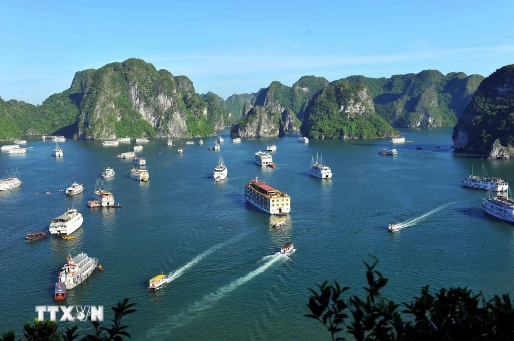 Du lịch Việt Nam đón 10 triệu lượt khách quốc tế