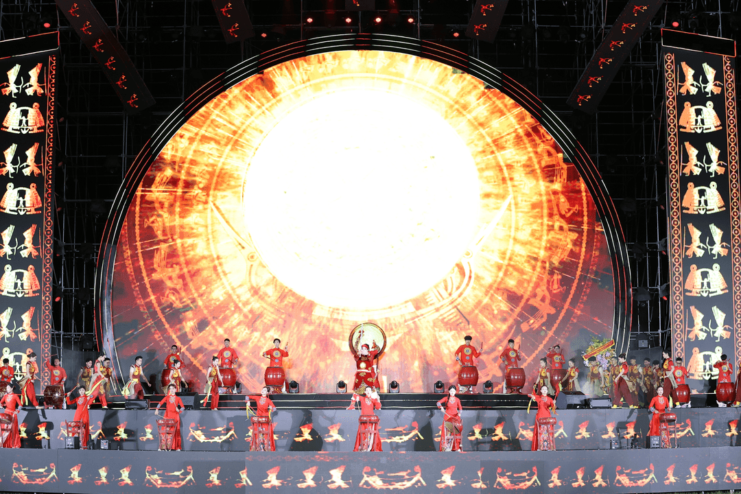 Toàn cảnh lễ kỷ niệm Thái Bình với sự đồng hành của HBG