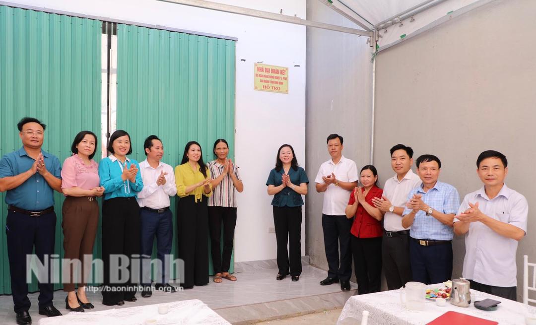 93 cơ quan, đơn vị, doanh nghiệp, nhà hảo tâm ủng hộ Quỹ "Đền ơn đáp nghĩa và an sinh xã hội" tỉnh