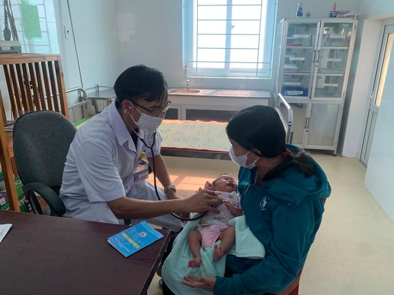 Gia tăng ca mắc sởi, ho gà, Bộ Y tế yêu cầu chủ động phòng, chống dịch