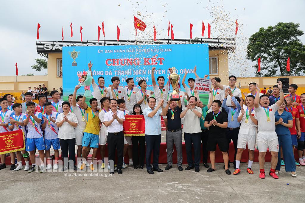 Chung kết Giải bóng đá thanh niên huyện Nho Quan năm 2024