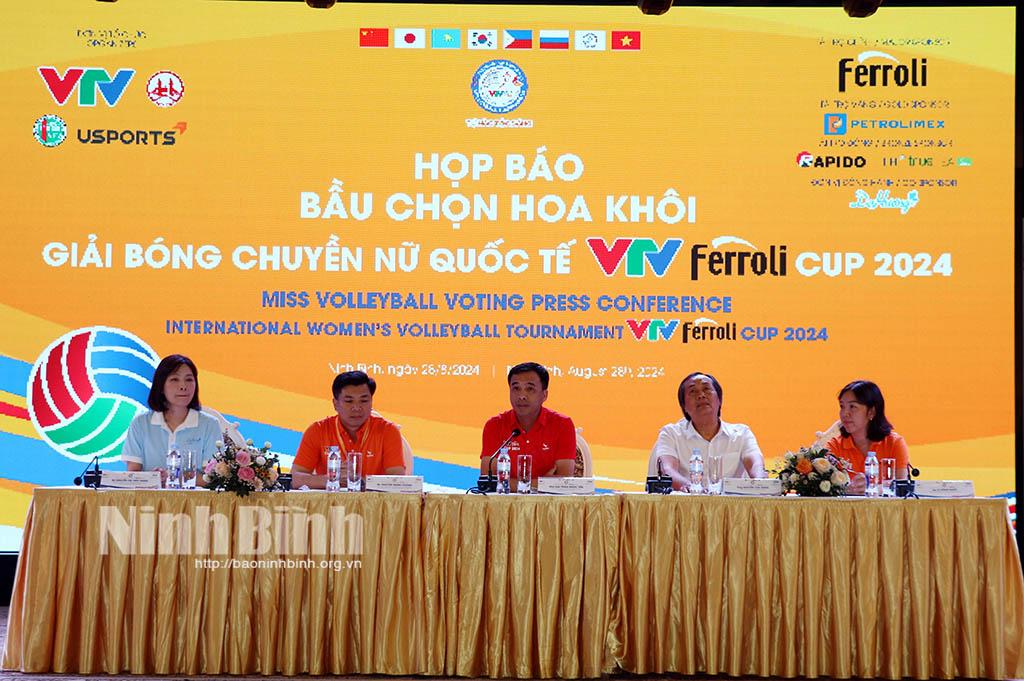 Họp báo bình chọn danh hiệu Hoa khôi Giải Bóng chuyền nữ Quốc tế VTV Ferroli Cup 2024