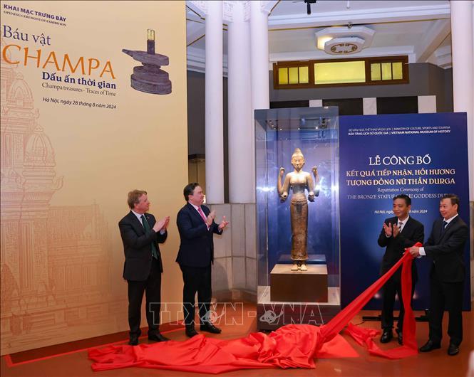 Trưng bày chuyên đề "Báu vật Champa - Dấu ấn thời gian"
