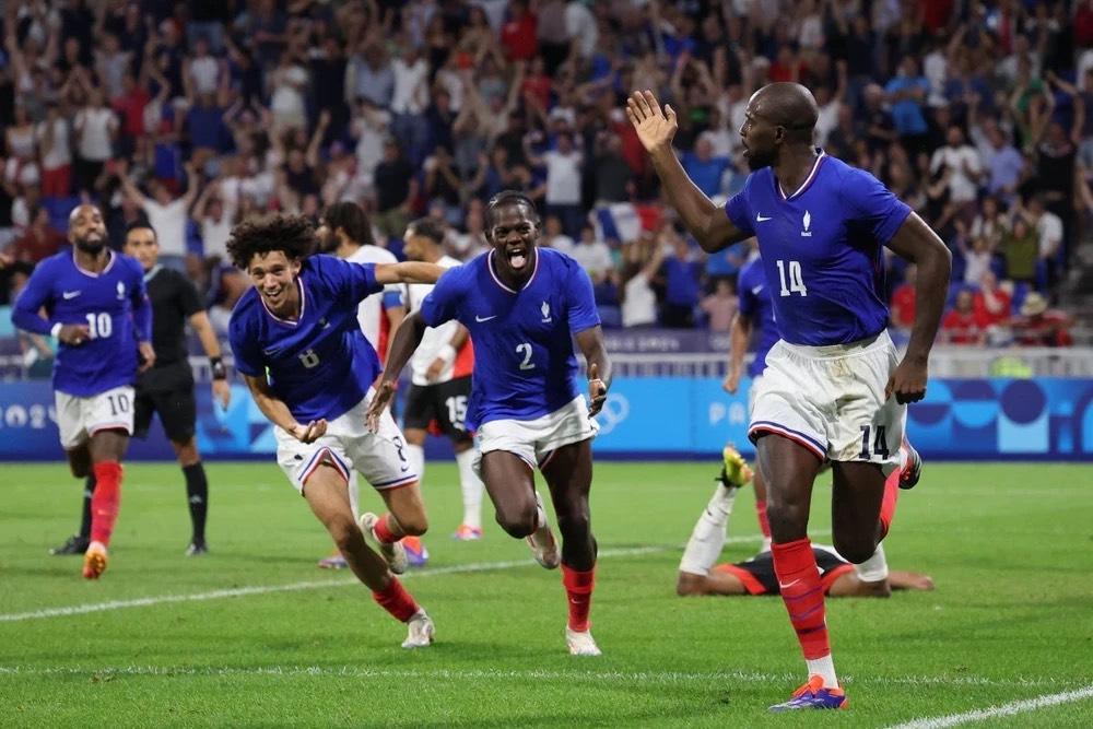 Olympic 2024: HCV bóng đá nam trở lại châu Âu