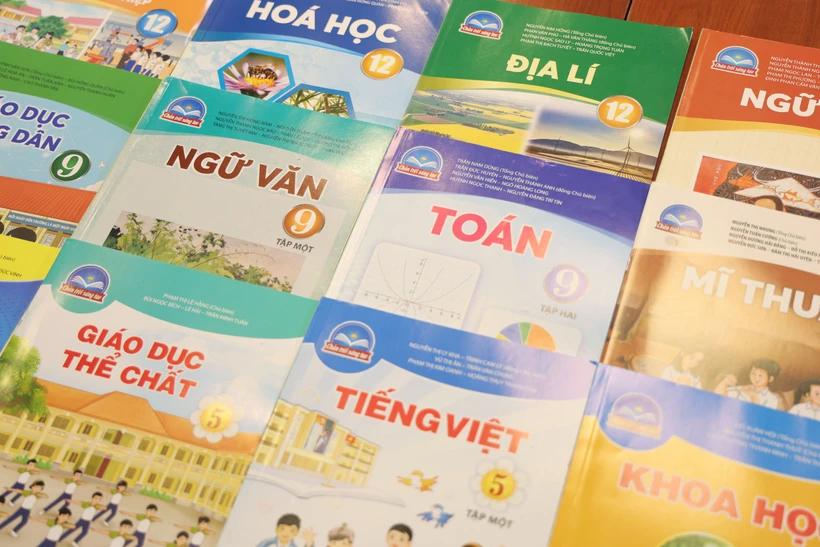 Cung cấp bổ sung sách giáo khoa cho các địa phương bị ảnh hưởng bão số 3