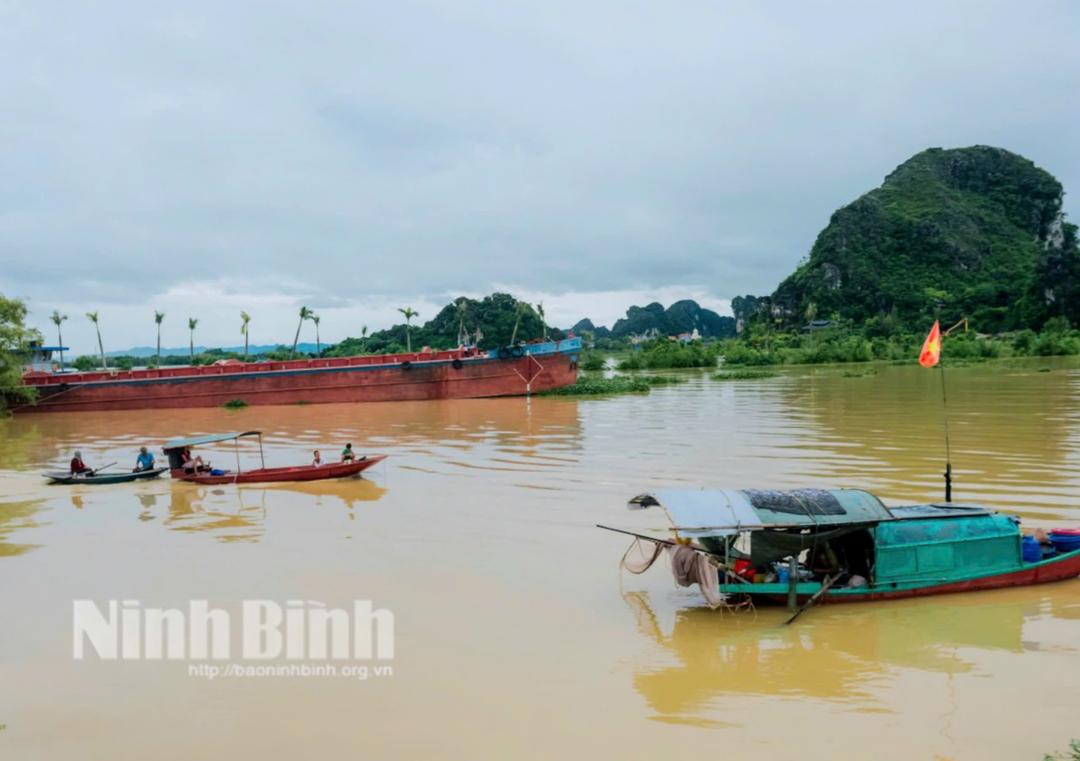 Từ ngày 12/9, hạn chế giao thông đường thủy nội địa khu vực luồng qua khoang thông thuyền cầu Gián Khẩu trên sông Hoàng Long, cầu Đế trên sông Bôi