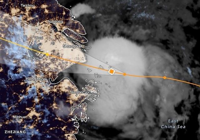 Bão Bebinca hoành hành Philippines, ít nhất 6 người thiệt mạng