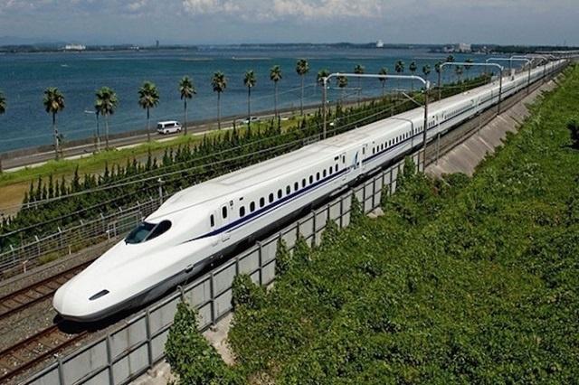 Bộ Chính trị cho ý kiến về Đề án chủ trương đầu tư đường sắt tốc độ cao
