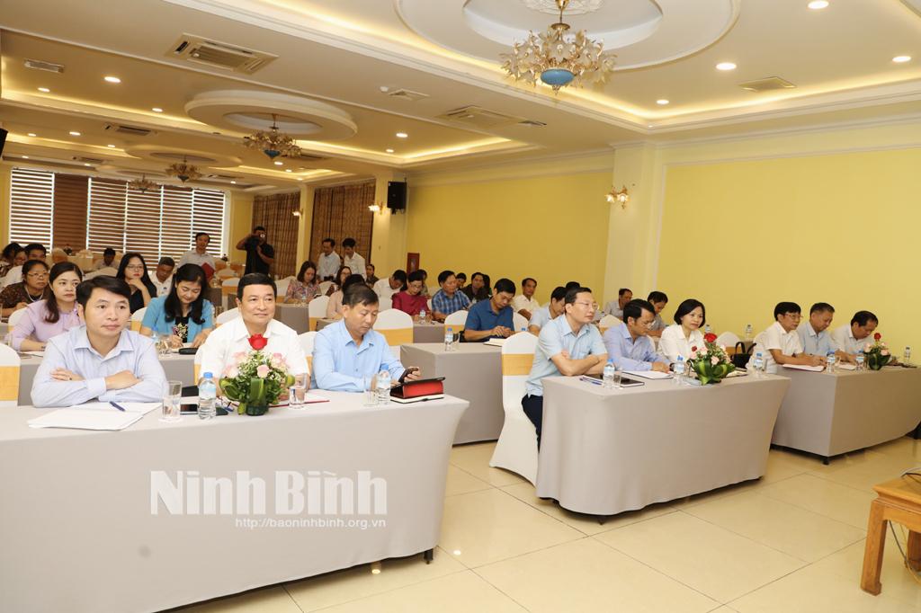 Hội nghị báo cáo viên cấp tỉnh tháng 9