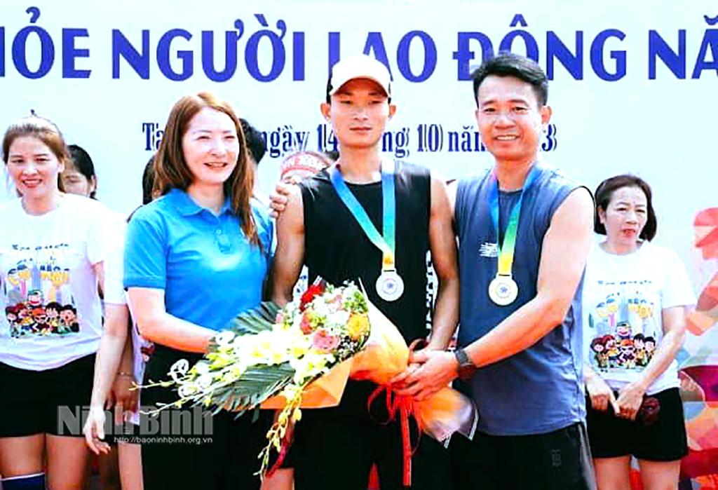 Hành trình trở thành giám đốc của anh Nguyễn Văn Thúy