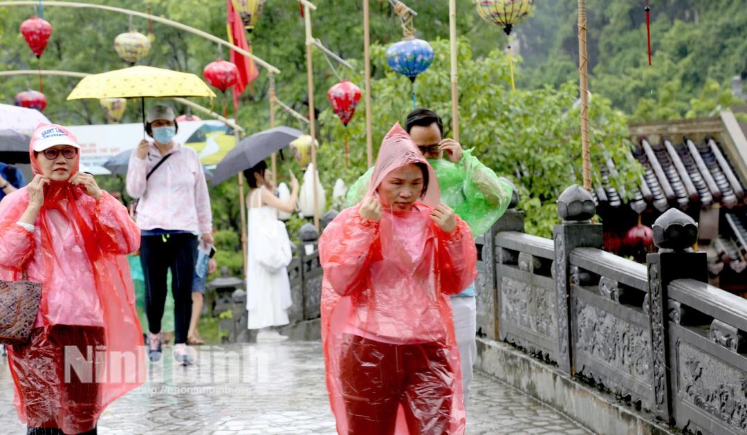 Khu du lịch sinh thái Tràng An tạm dừng đón khách