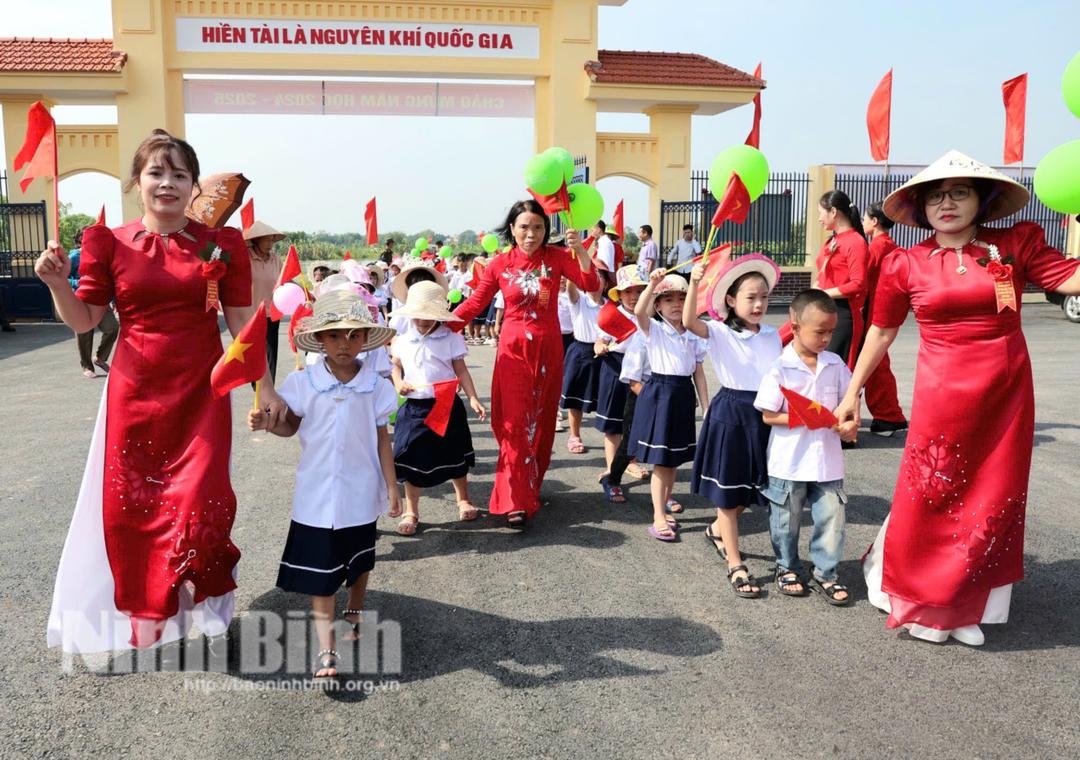 Học sinh, học viên toàn tỉnh nghỉ học ngày 7/9/2024 để tránh bão số 3 và mưa lũ