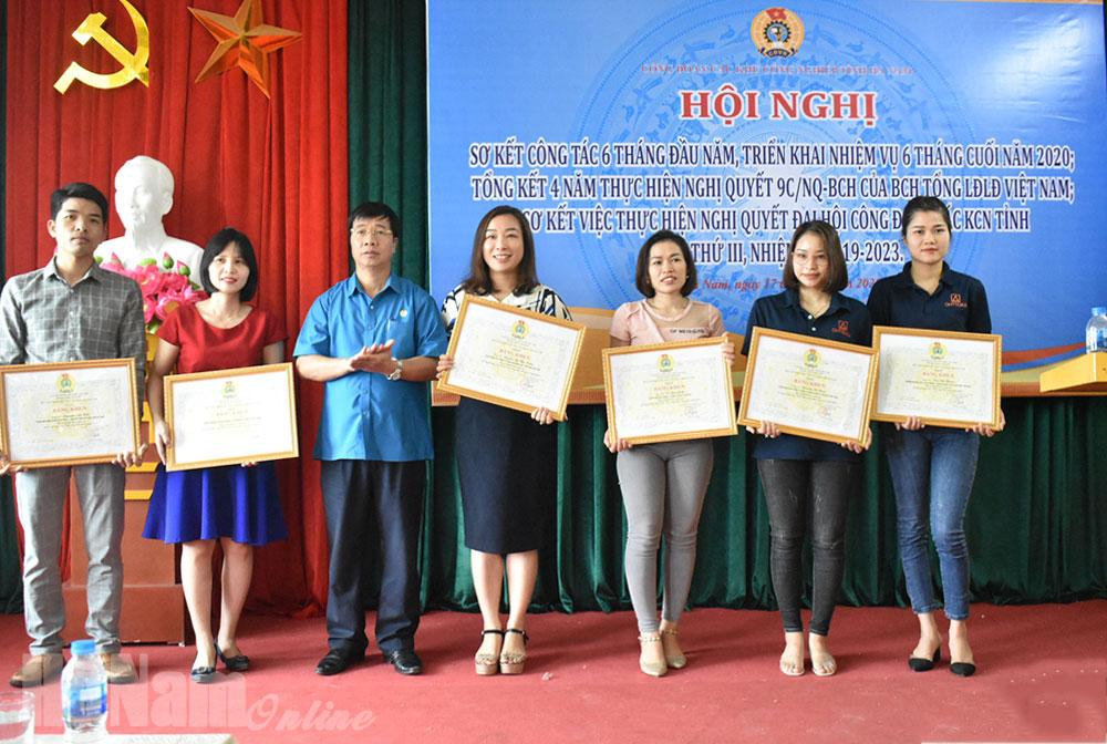 Công đoàn các KCN tỉnh sơ kết phong trào CNLĐ và hoạt động công đoàn 6 tháng đầu năm