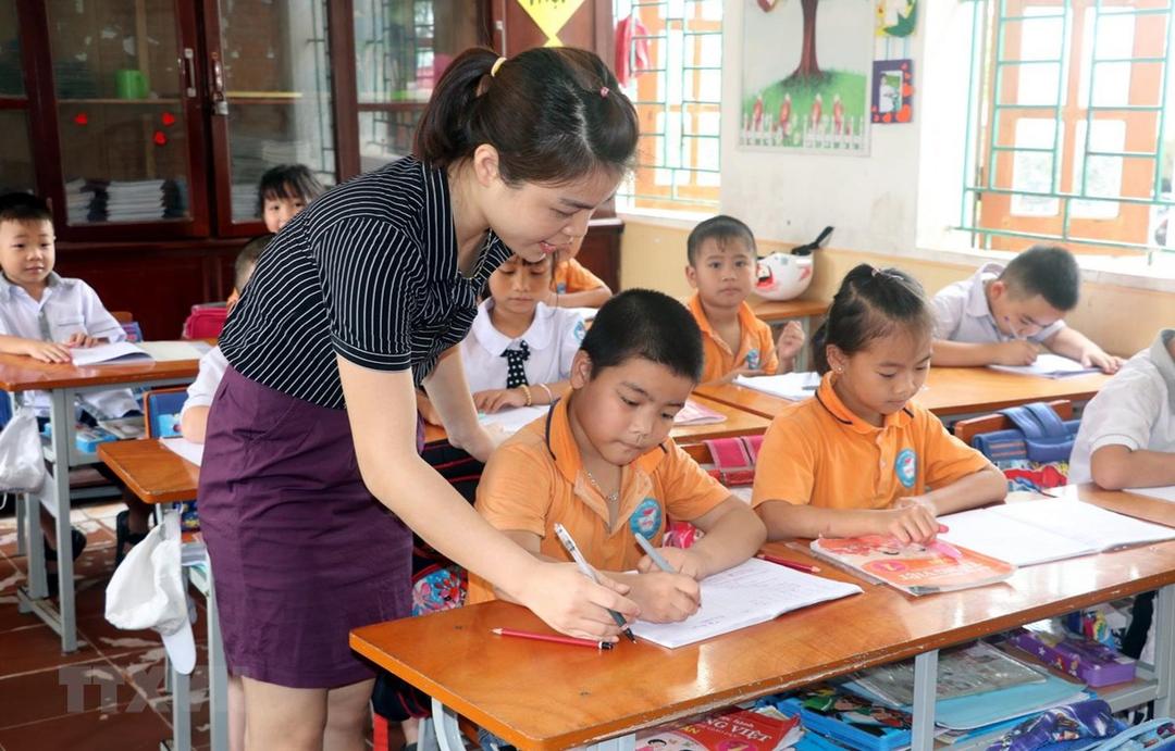 Giáo viên trong các cơ sở giáo dục được nghỉ Hè tối đa 8 tuần