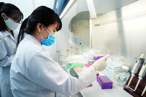 Giúp mẹ bầu tầm soát bệnh di truyền lặn bằng công nghệ giải trình tự gen