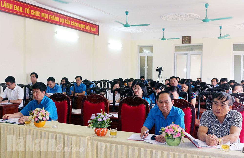 LĐLĐ tỉnh sơ kết công tác xây dựng Đảng 6 tháng đầu năm