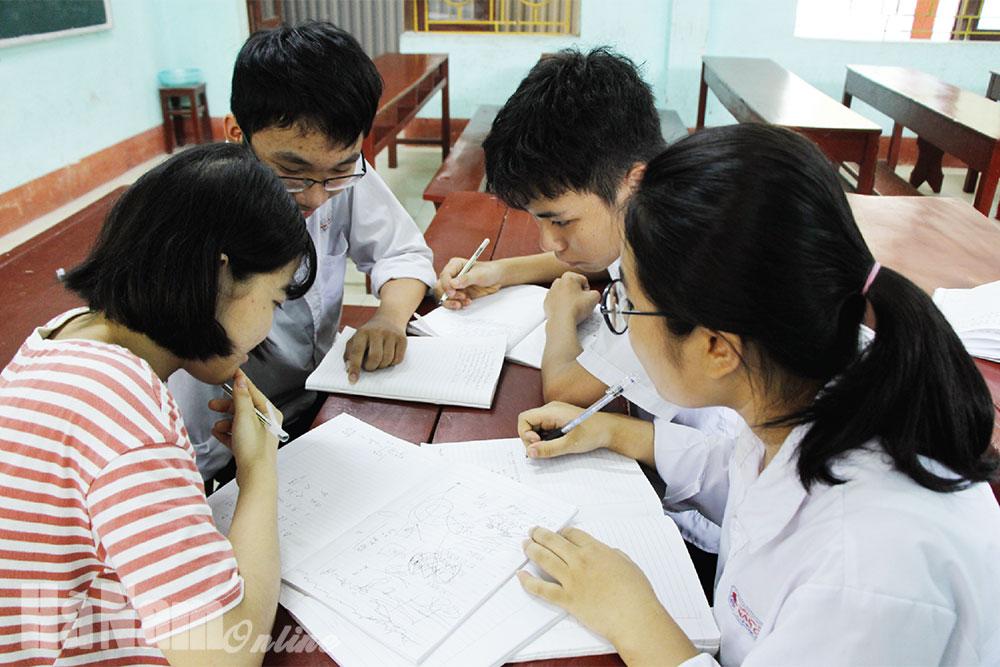 Quan tâm hơn nữa công tác bồi dưỡng học sinh giỏi trong các trường phổ thông