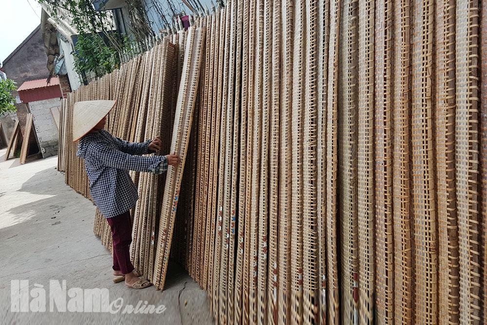 Lý Nhân nỗ lực giữ nghề truyền thống