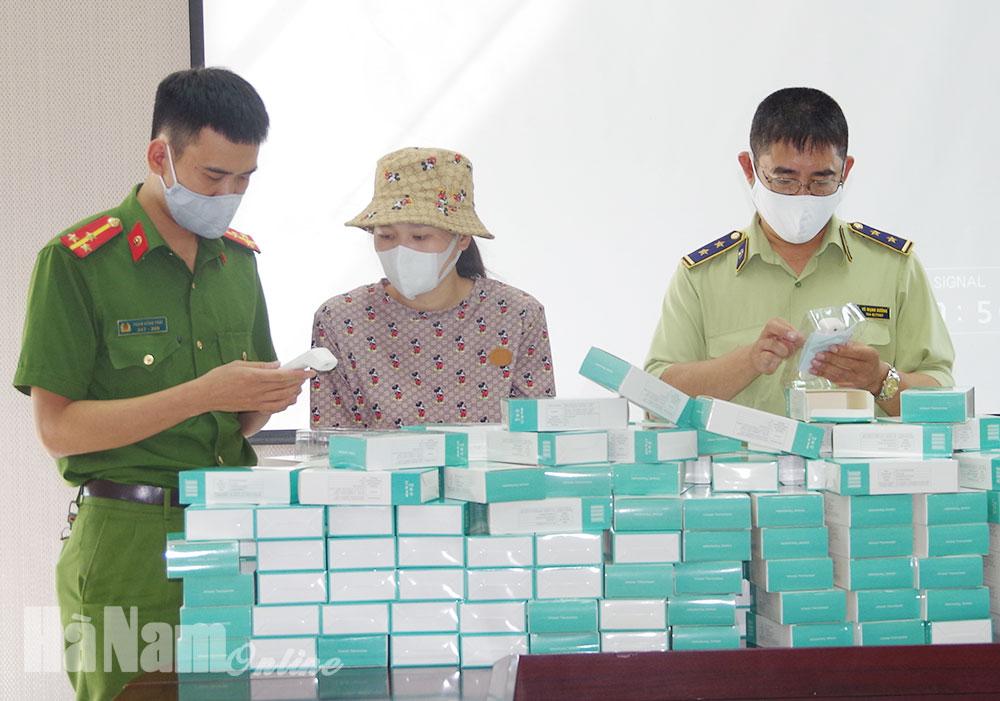Bán nhiệt kế hồng ngoại không rõ nguồn gốc, xuất xứ, 01 đối tượng bị phạt 15 triệu đồng