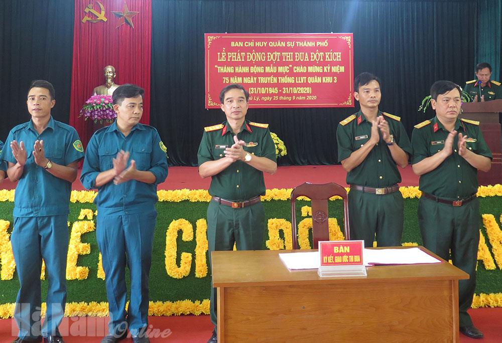 Ban CHQS thành phố Phủ Lý phát động đợt thi đua đột kích “Tháng hành động kiểu mẫu”