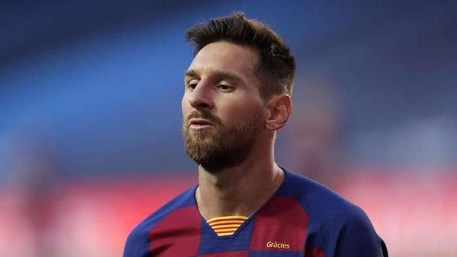 Messi chính thức thông báo ở lại Barcelona