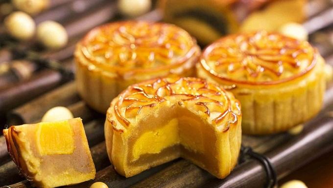 Một bánh trung thu béo bằng hai bát phở bò