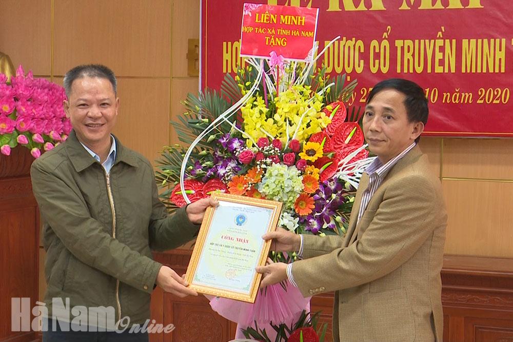 Ra mắt HTX y dược cổ truyền Minh Tuân