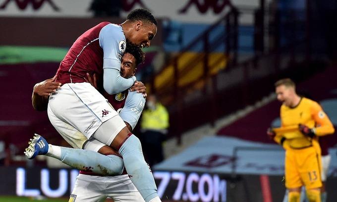 Liverpool thua 2-7 ở Ngoại hạng Anh