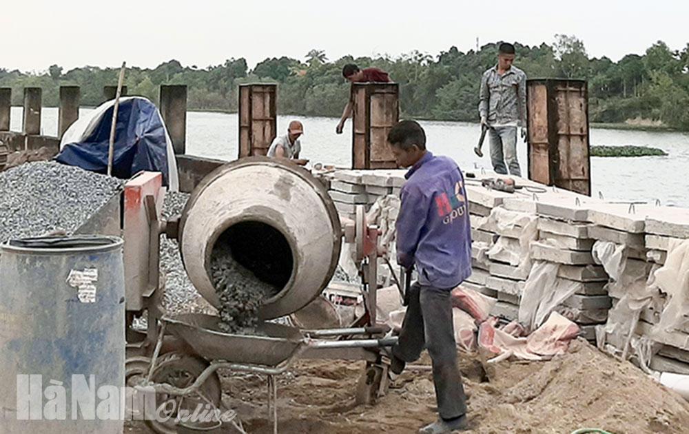 Đẩy nhanh tiến độ giải ngân vốn đầu tư công