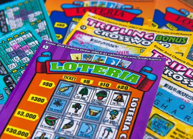 Tặng bạn trai vé số làm quà sinh nhật, trúng ngay 4,2 tỷ đồng