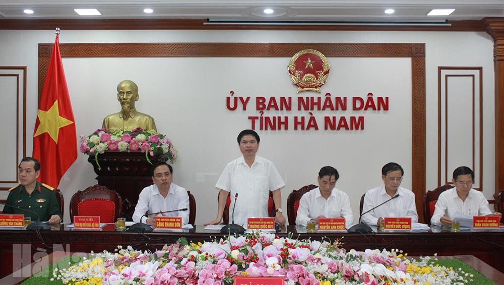 UBND tỉnh thảo luận các nội dung trình kỳ họp HĐND tỉnh cuối năm