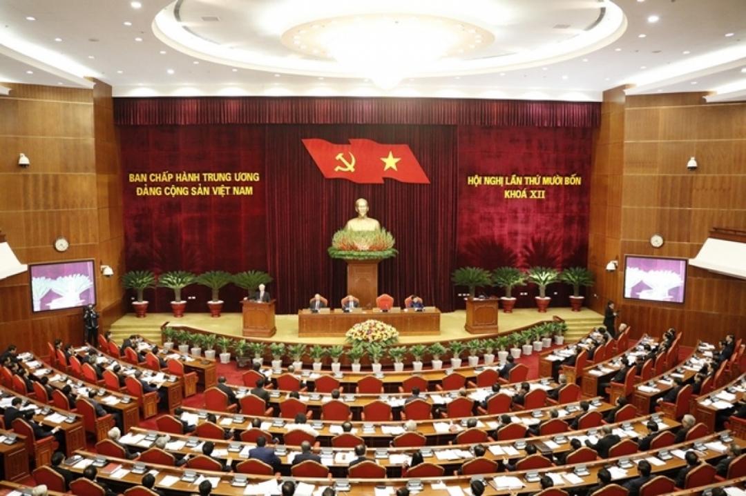 Ngày làm việc thứ ba Hội nghị Trung ương 14