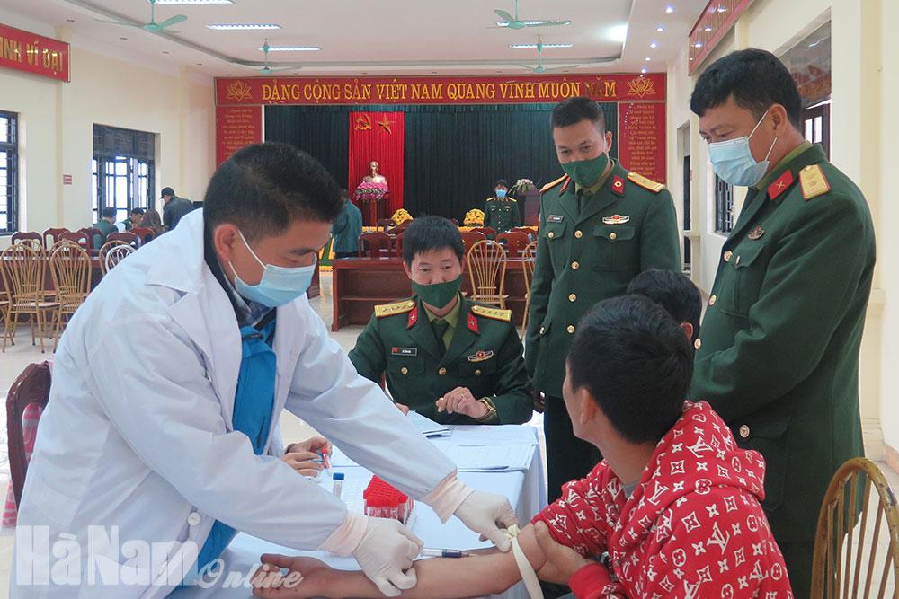 Thành phố Phủ Lý khám tuyển nghĩa vụ quân sự