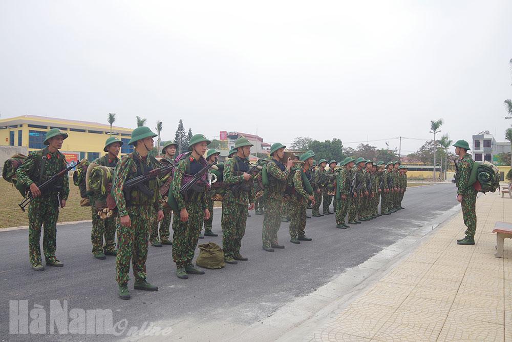 Bộ CHQS tỉnh Hà Nam luyện tập phương án bảo vệ cơ quan, đơn vị