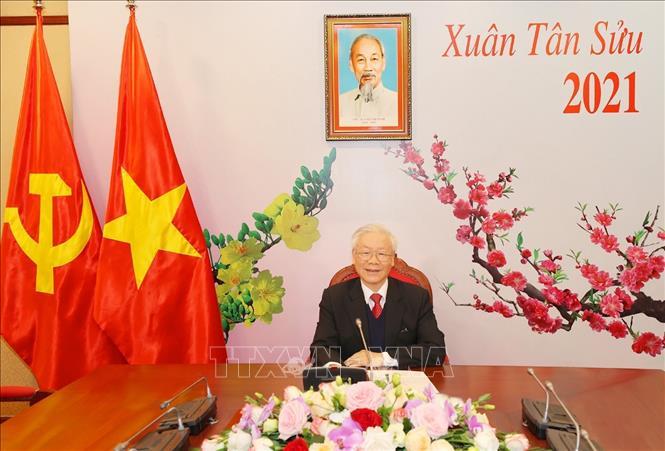 Tổng Bí thư, Chủ tịch nước Nguyễn Phú Trọng điện đàm với Tổng Bí thư Lào Thongloun Sisoulith