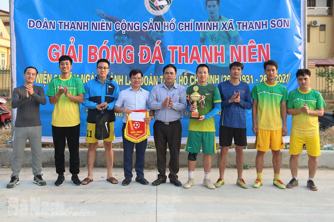 Giải bóng đá nam thanh niên mở rộng xã Thanh Sơn lần thứ I