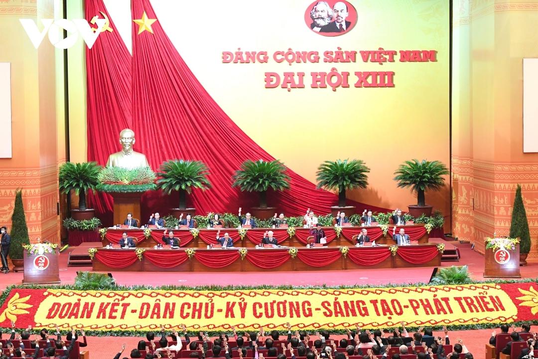 Đại hội thông qua số lượng Ban Chấp hành Trung ương khoá XIII gồm 200 ủy viên