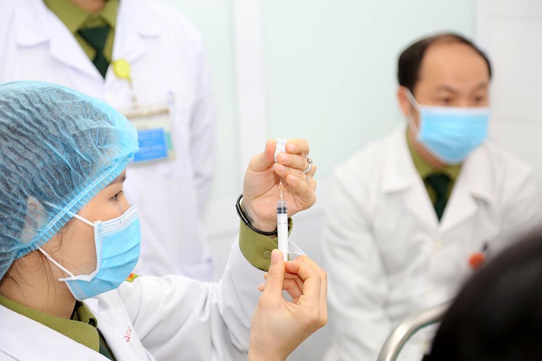 Việt Nam tự tin thử nghiệm vắc-xin thứ 2 phòng Covid-19
