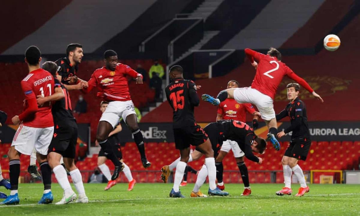 Europa League: Arsenal thắng kịch tính, MU hòa nhạt, Leicester thua sốc