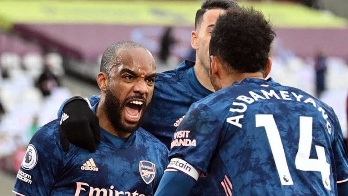 Bị West Ham dẫn trước 3-0, Arsenal vẫn thoát thua ngoạn mục