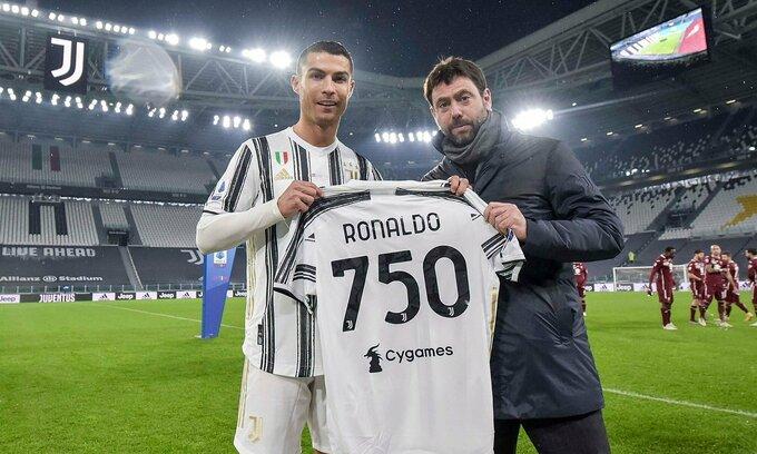 Ronaldo muốn Juventus mua thêm hai ngôi sao