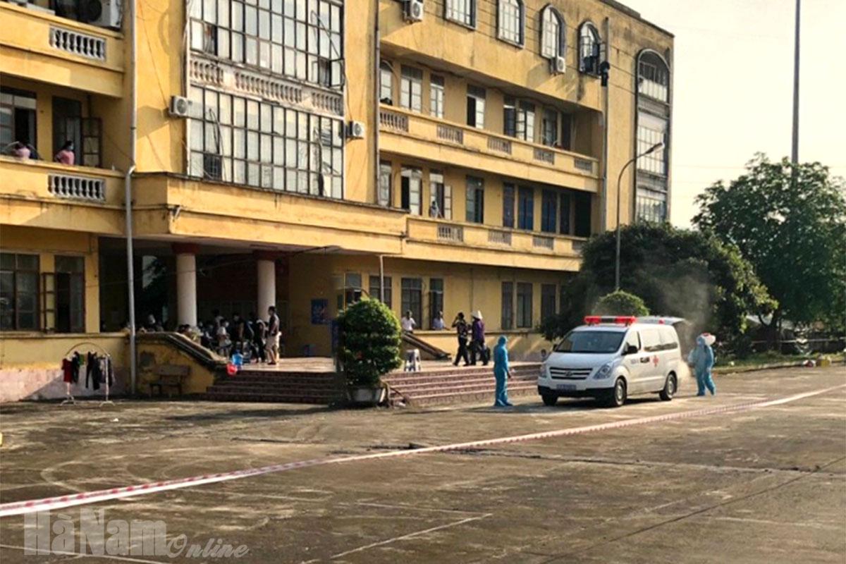 Tiếp nhận hơn 300 trường hợp F1 cách ly tại Trường Cao đẳng y tế Hà Nam