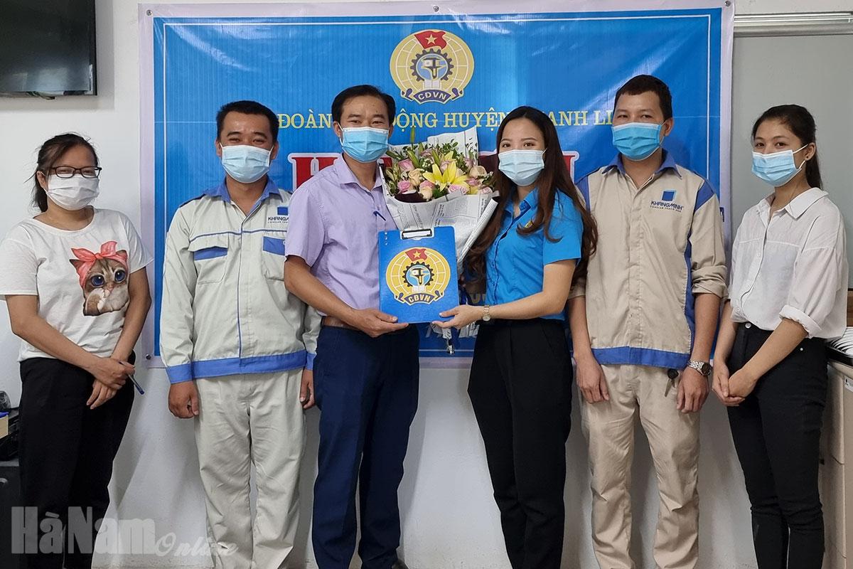 Thành lập CĐCS Công ty TNHH Khang Minh ConsLab Thạch Anh