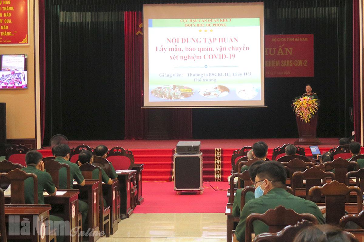 Cục Hậu cần Quân khu 3 phối hợp tập huấn lấy mẫu xét nghiệm SARS-CoV-2