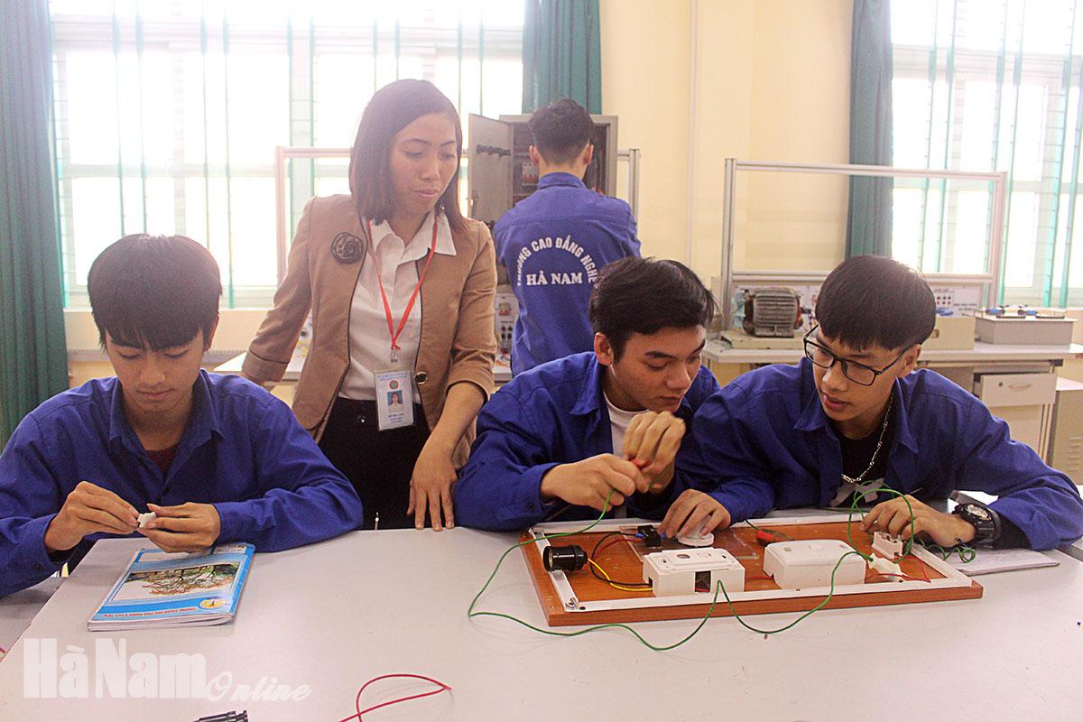 Xu hướng chọn nghề của giới trẻ trước những biến đổi của xã hội