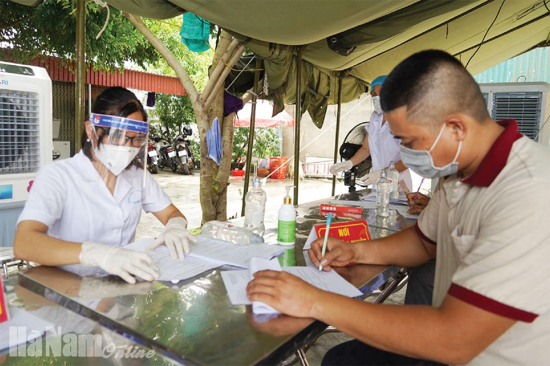 Chỉ đạo mới của UBND tỉnh về quản lý các phương tiện giao thông, quản lý người về từ vùng dịch