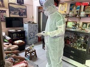 Hướng dẫn chăm sóc với từng đối tượng người mắc COVID-19 tại nhà