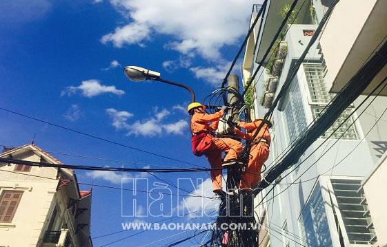 PC Hà Nam xây dựng kế hoạch bảo đảm cấp điện an toàn, ổn định phục vụ cho công tác học tập trực tuyến